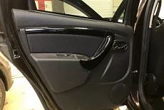 Renault Duster на улучшение аудиосистемы