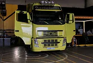 Создание громкой аудиосистемы на грузовике Volvo FH13: выбор компонентов, изготовление подиумов и подключение