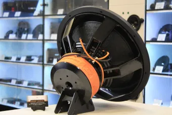 Купить Пассивный сабвуфер DL Audio Phoenix Bass Machine 18" D2 - купить, 23 890 руб.