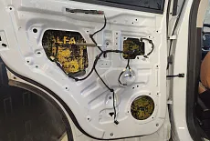 Jetour x70. Замена динамиков шумоизоляция дверей