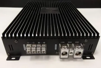 Купить Усилитель Momo D-1500 V2 - купить, 9 600 руб.