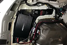 Kia sorento.Замена фронтальной акустики+сабвуфер
