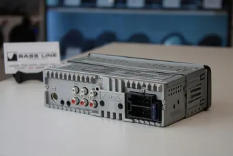 Купить Автомагнитола Aura AMH-77DSP - купить, 7 290 руб.