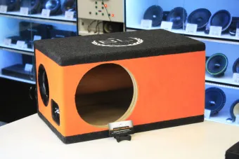 Купить Корпус под сабвуфер 10" на 110 трубе (Комбо, оранж) - купить, 5 000 руб.